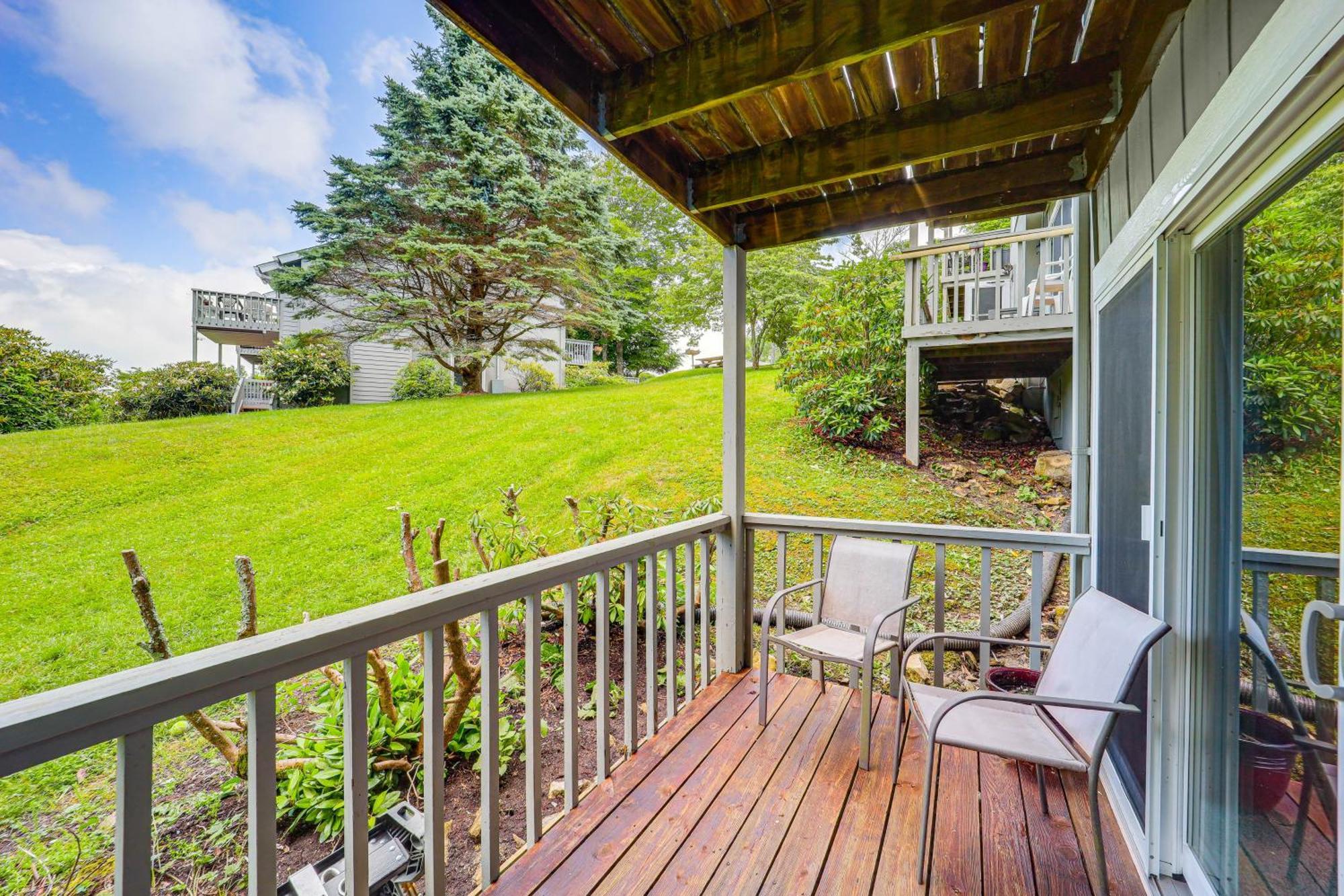 Banner Elk Mountain-View Condo 3 Mi To Skiing! Luaran gambar